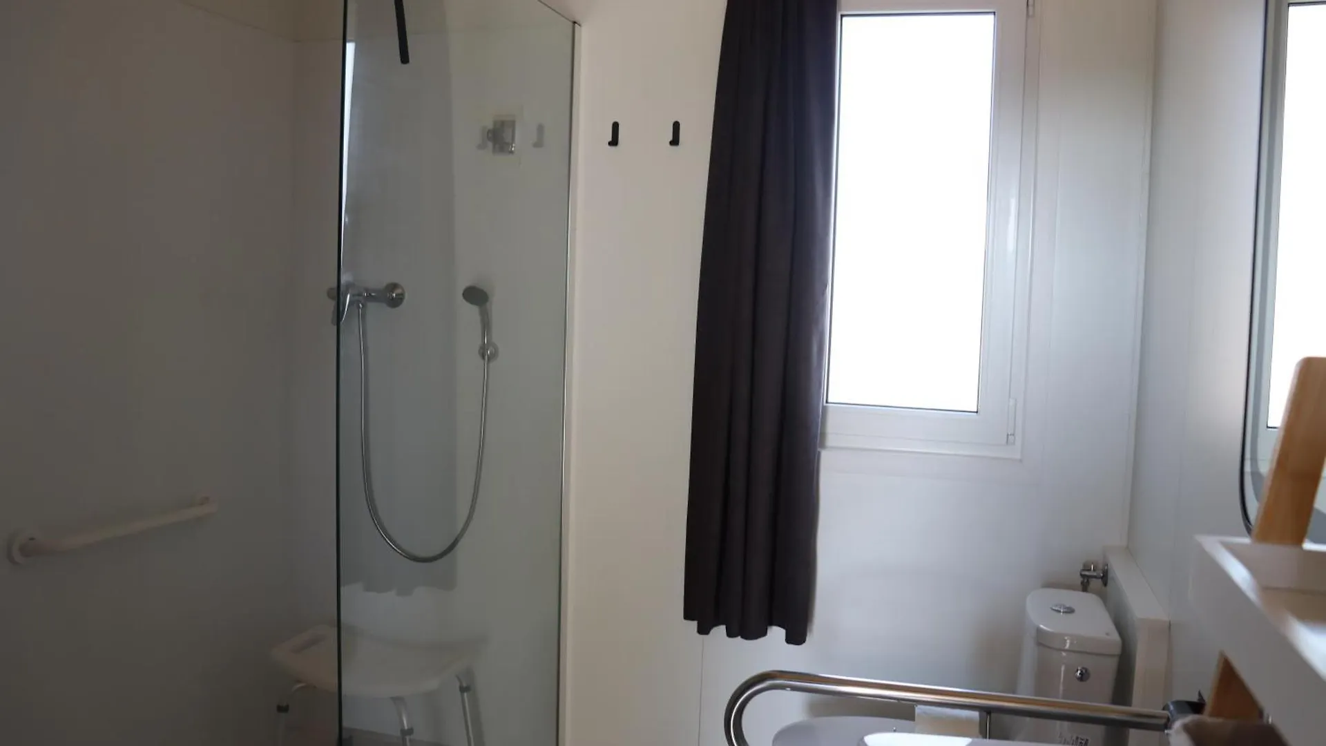 Casa Mia With Pool And Private Jacuzzi - Barrierefrei - Premiumholidays - Pakostane Croatia